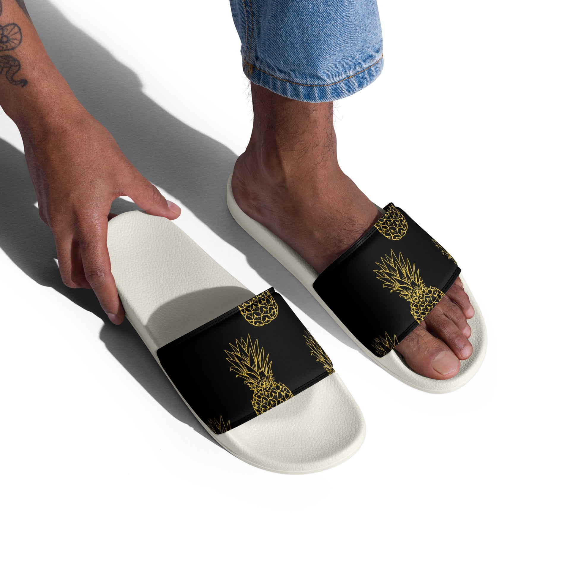 Pineapple Bliss Men’s Slides - FLAKOUT